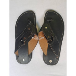 Babouche en cuir grisâtre